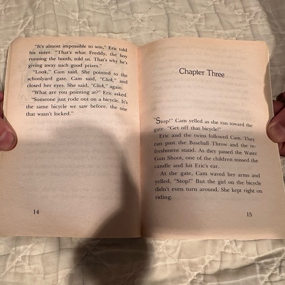 Cam Jansen and the mystery of the carnival prize - Picture 4 of 9